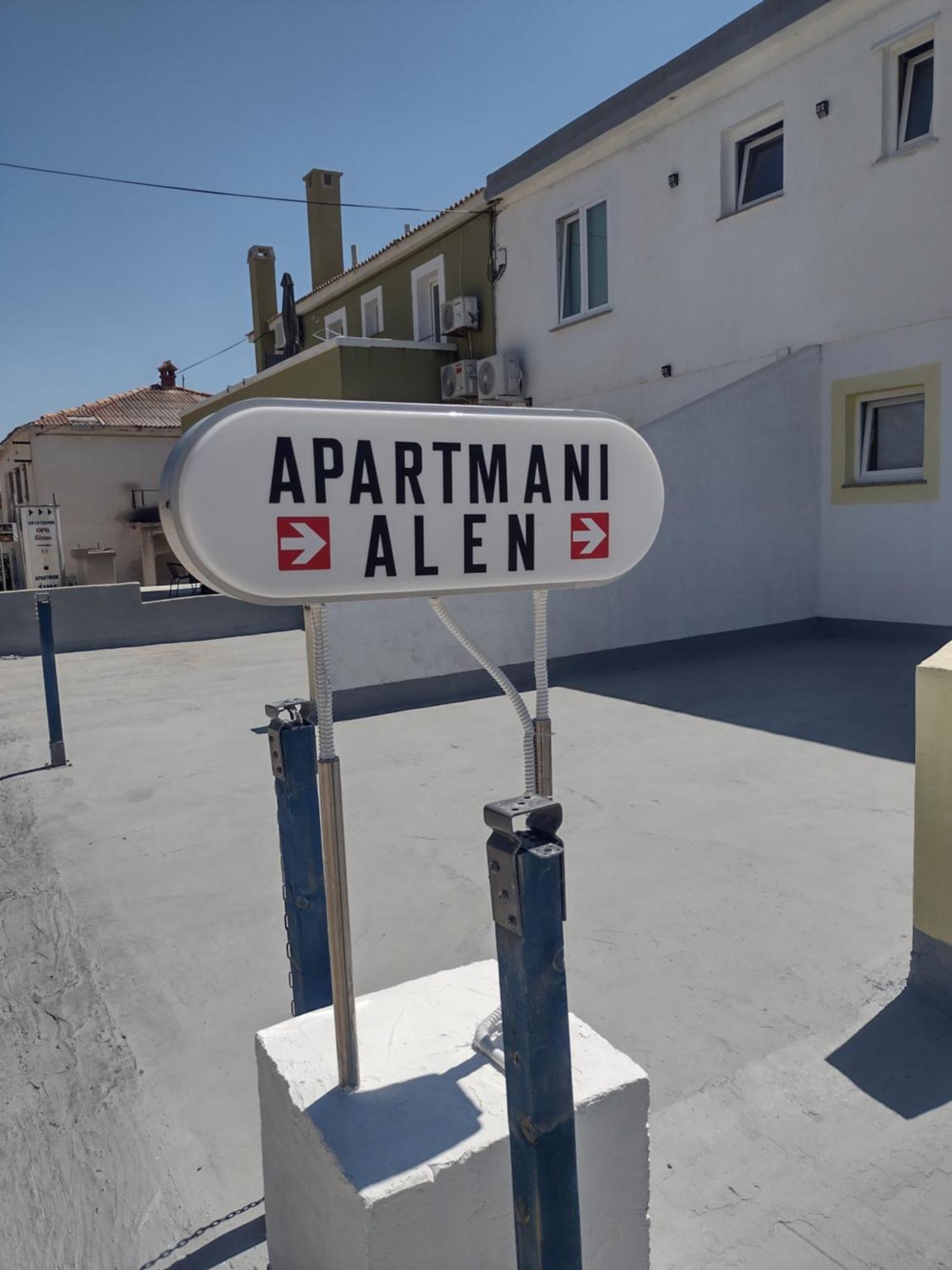 Apartmani Alen Dinjiška Chambre photo